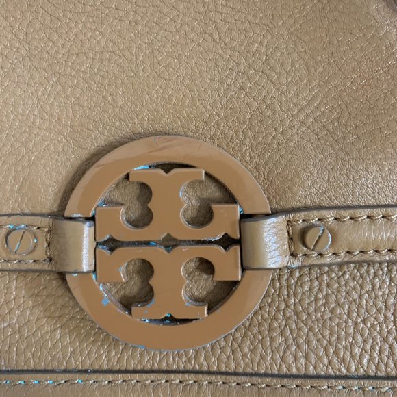 Tory Burch Crossbody w/ detachable strap - Picture 4 of 7